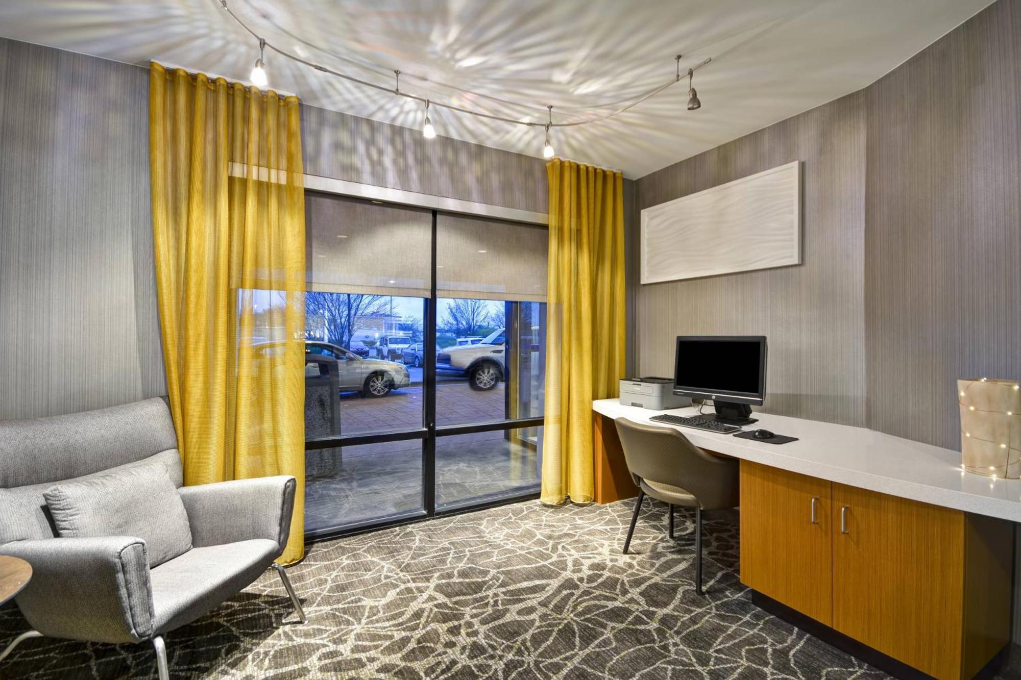 Springhill Suites Lexington Near The University Of Kentucky Exteriér fotografie